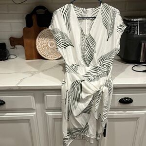 SHEIN White Flutter Sleeve V-Neck Mini Sundress